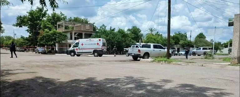 Autoridades se movilizaron por una agresión armada en Esperanza, Sonora, el pasado sábado. Foto: Facebook