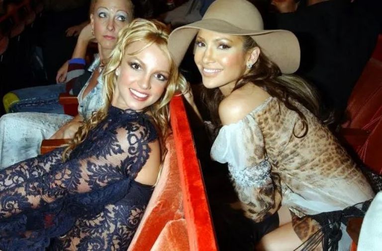 Fotografía de Britney Spears con Jennifer López