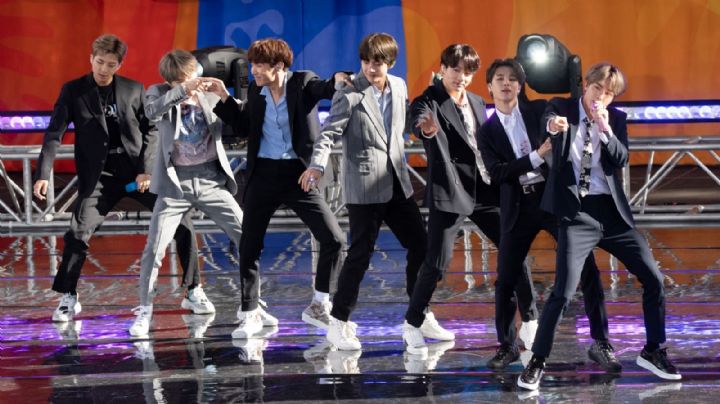 (VIDEO) Adiós a la música: Tras inesperada 'separación' BTS se reúne para ¿hacer yoga?