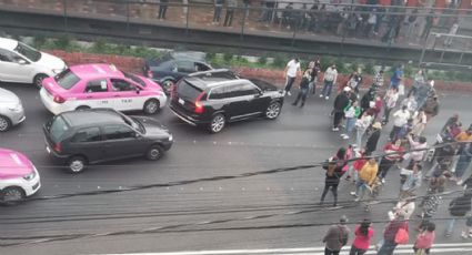 Manifestantes bloquean la calzada Tlalpan en CDMX, piden los dejen 'tronar sus cohetes'
