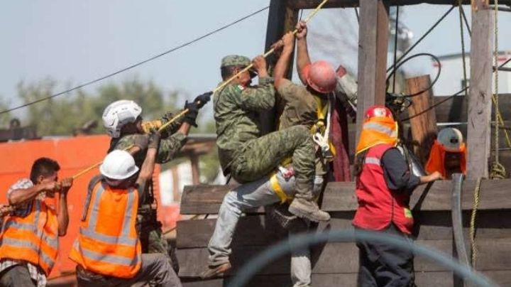 Presentan nuevo plan para salvar a mineros en Coahuila; AMLO no descarta a rescatistas extranjeros