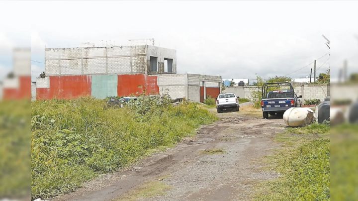 Salvaje feminicidio: Mujer es asesinada por desconocidos; abandonaron su cuerpo en un predio