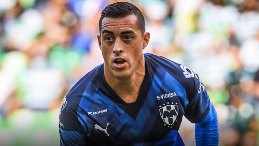 Alarma en el 'Tri': Rogelio Funes Mori sale del juego de Rayados con molestias musculares