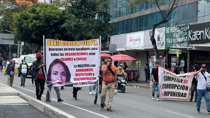 CDMX: Comerciantes marchan sobre 20 de noviembre; buscan el despido de una funcionaria