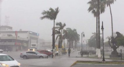 FOTOS: En medio de lluvias en Sonora, mujer entra en labor de parto; autoridades la socorren