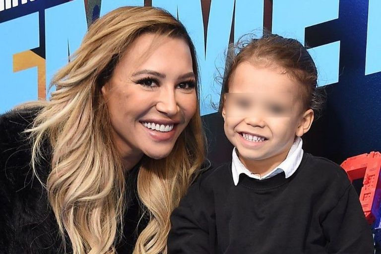Fotografía de Naya Rivera con su hijo