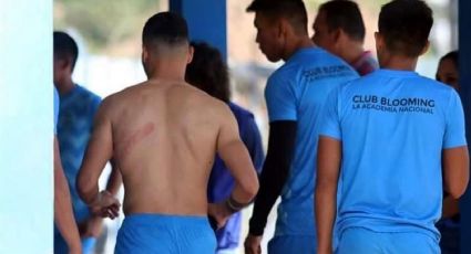 Lamentable: A cintarazos atacan fanáticos a futbolista uruguayo tras partido en Bolivia