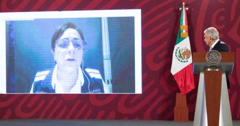 En la imagen, Laura Velázquez presenta informe sobre mineros. Foto: Gobierno de México