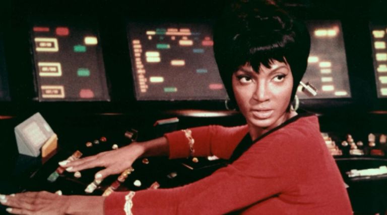 Nichels Nichols caracterizada como 'La teniente Uhura'