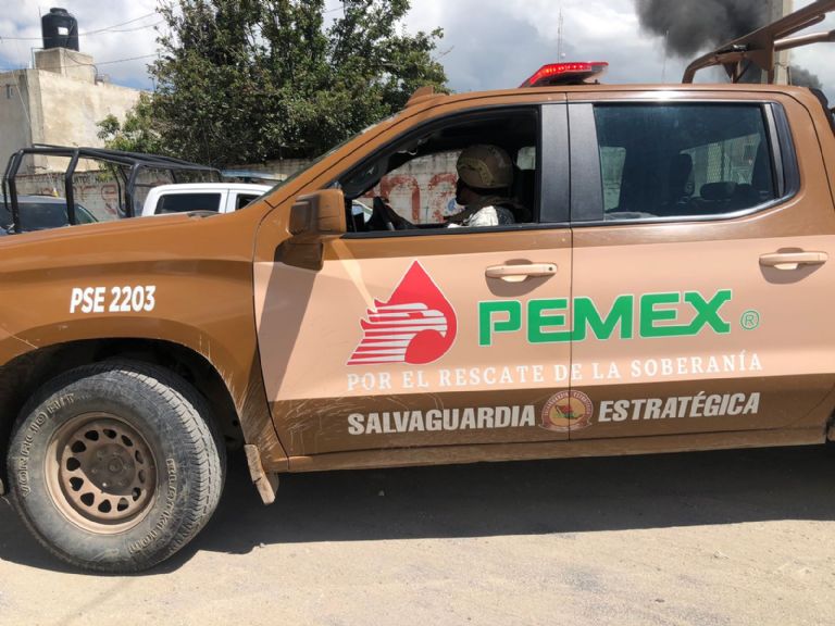 Autoridades se movilizan tras explosión de toma clandestina en Puebla. Foto: Twitter