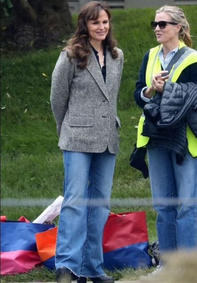 Jennifer Garner es captada en el set de 'The Last He Told Me'