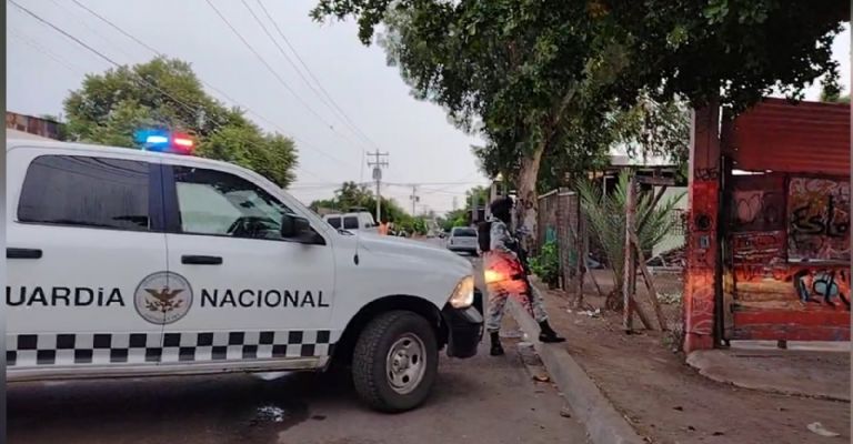 Autoridades llegan al sitio