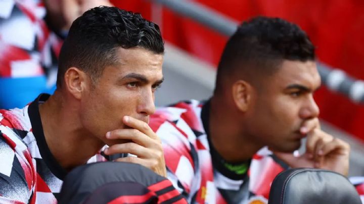 Compañeros en el Real Madrid y ahora en la banca: CR7 y Casemiro no inician con el ManU