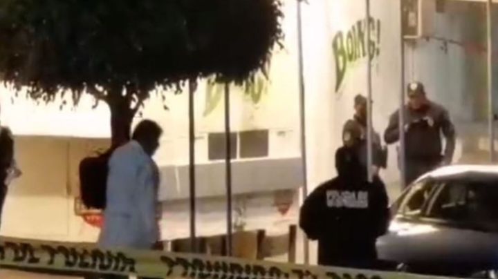 Asesinan a una pareja que comía tacos en la Álvaro Obregón; les dispararon 17 veces