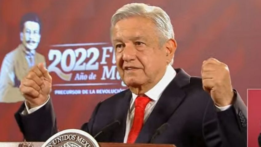 'Mañanera' de AMLO: Presidente se niega a opinar sobre denuncias de la FGR contra Peña Nieto