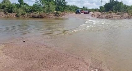 Crecida de arroyo incomunica a poblado de Guaymas; piden limpiarlo para evitar desbordamientos