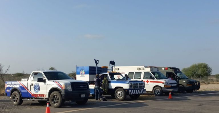 Autoridades continúan labores para rescatar a los mineros atrapados. Foto: Twitter