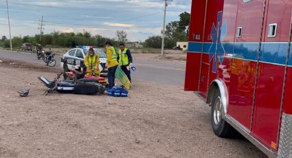 Motociclista resulta herida en choque con automóvil en la carretera Navojoa-Huatabampo