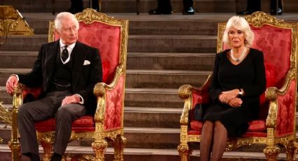 "Estoy resuelto a seguir fielmente": Carlos III da su primer discurso ante el Parlamento con Camila
