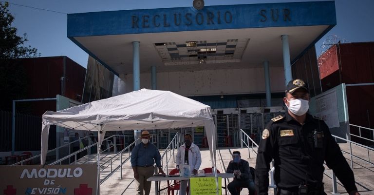 Liberan a personas encarceladas de manera injusta