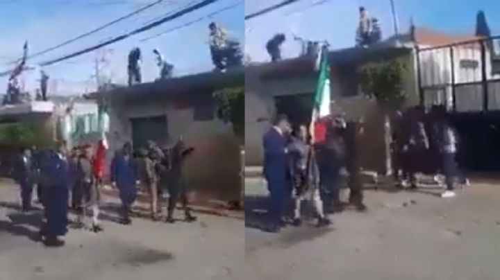 Le avientan huevos y hasta botellas a la alcaldesa de Tlaxcala durante desfile militar