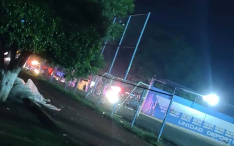 Autoridades se movilizaron por la agresión armada que dejó 10 heridos y cuatro muertos en Morelos. Foto: Twitter