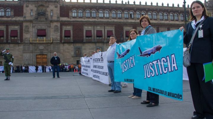 'Mañanera' de AMLO: Semar desaloja a extrabajadores de Mexicana; Secretaría del Trabajo debe informar