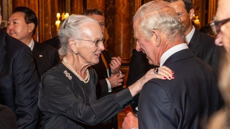 Reina margarita con el Rey Carlos III 