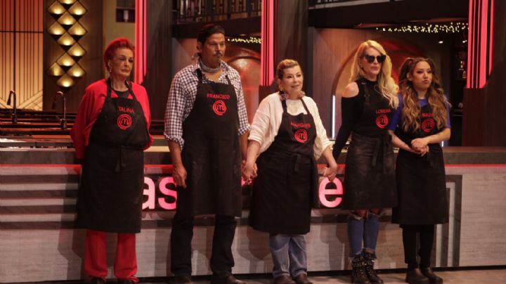 Adiós TV Azteca: Eliminan a esta famosa de 'MasterChef Celebrity' México y fans celebran con MEMES