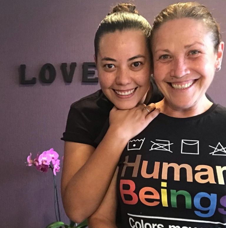 Instagram @lauraluzoficial