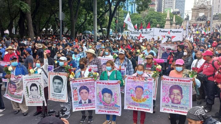 Daños tras la marcha por conmemoración del caso Ayotzinapa rebasan los 15 mdp en CDMX