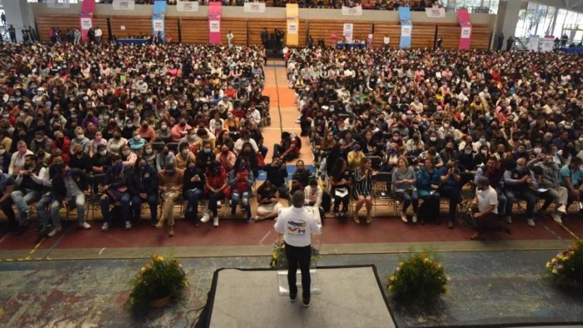 ¡Primero las jefas! Entregan apoyo de cinco mil pesos a dos mil madres en la Miguel Hidalgo