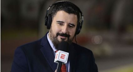 De la tele al banquillo: Polémico comentarista deportivo ahora será auxiliar de un equipo mexicano