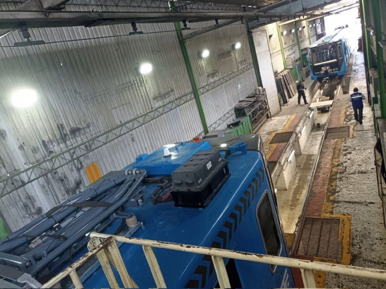 Nuevos Trolebuses y trenes ligeros