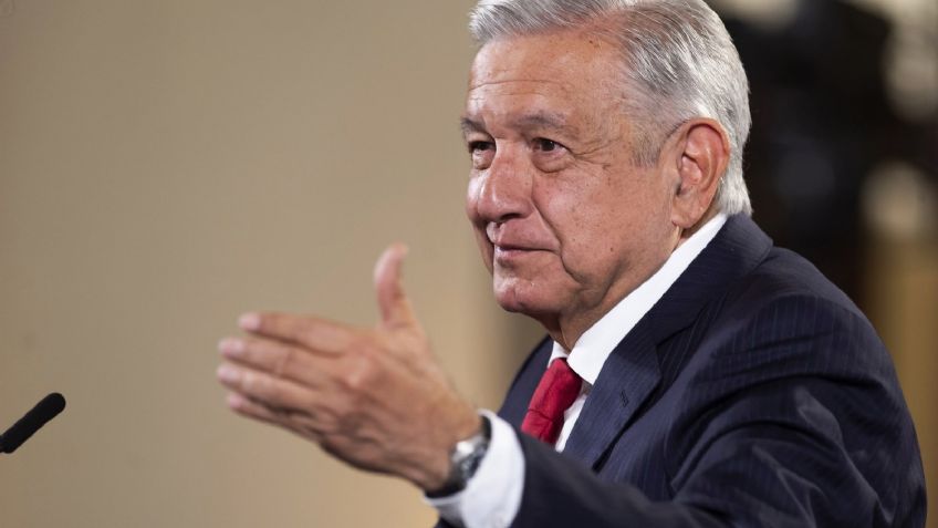 López Obrador critica a quienes se informan mediante TikTok: "Es verlo todo por encima"