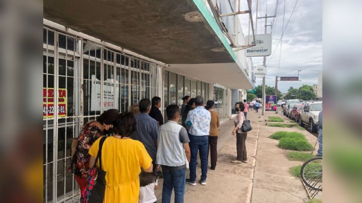 Adultos mayores acusan carencias en Banco del Bienestar de Ciudad Obregón