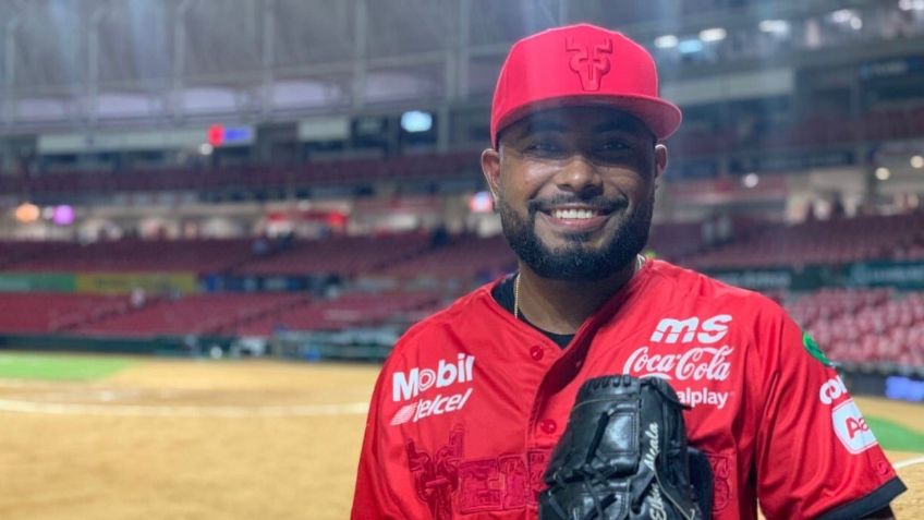 Elkin Alcalá es elegido relevista del año de la temporada 2022-23 de Liga Mexicana del Pacífico