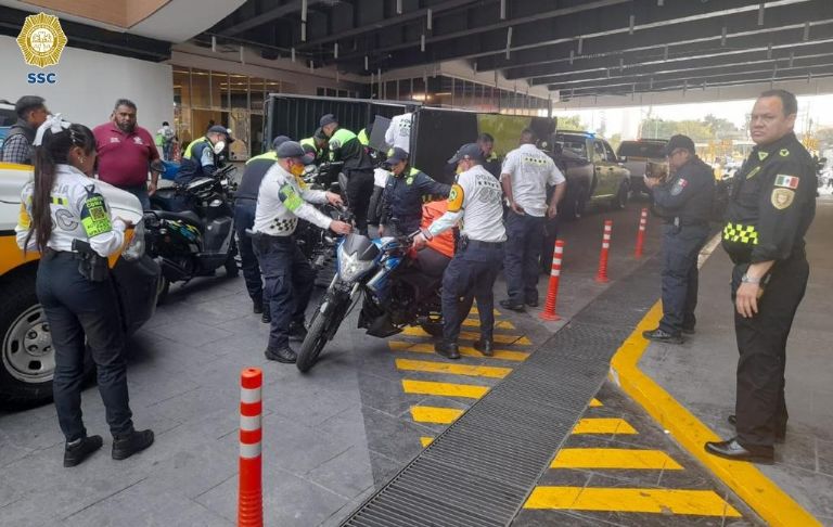 Operativo en Venustiano Carranza