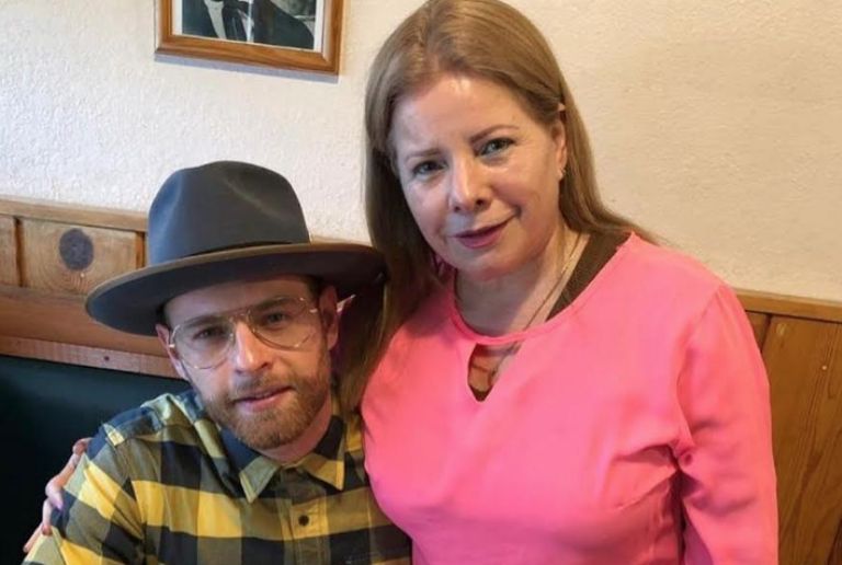 Luis Ernesto Franco y su madre (QEPD)