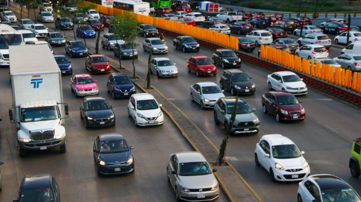 Que no te multen: Estos son los autos que no circulan este viernes 20 de enero