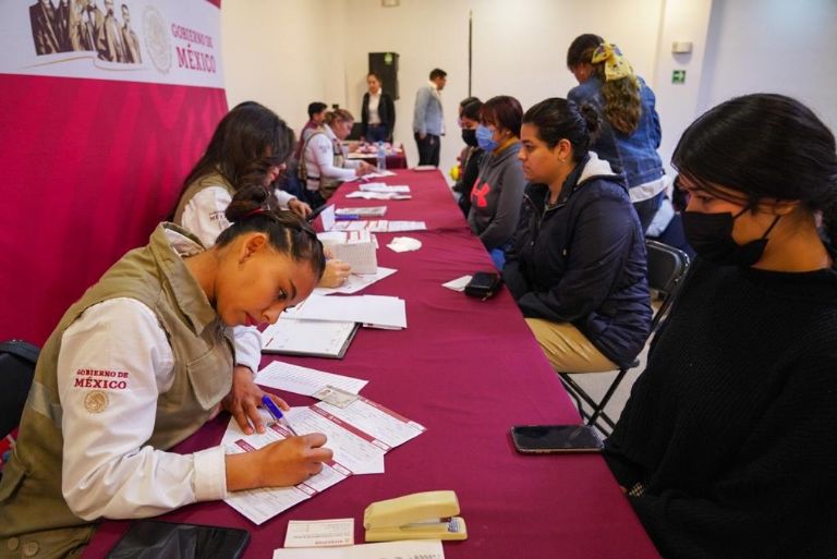 Jóvenes Construyendo el Futuro