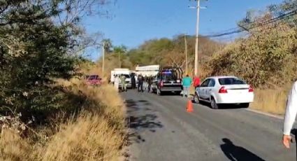 A la orilla de un lago, desconocidos asesinan a balazos a un hombre en Morelos