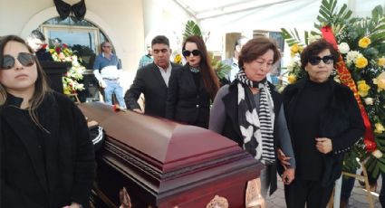 Ayuntamiento de Etchojoa da el último adiós al secretario Octavio Sandoval