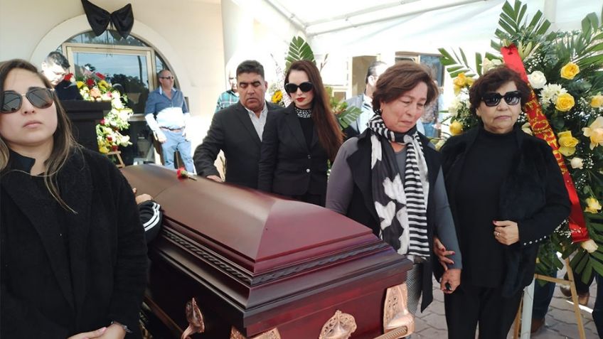 Ayuntamiento de Etchojoa da el último adiós al secretario Octavio Sandoval