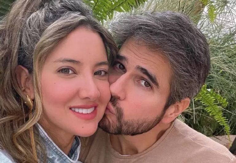 Daniel Arenas y Daniella Álvarez