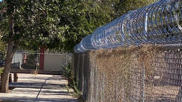 Navojoa: Retirarán cerco peligroso para alumnos en la Primaria Ricardo Flores Magón