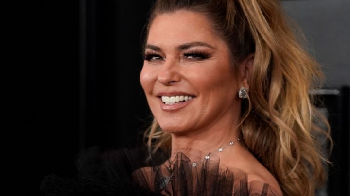 Querida cantante rompe el silencio y revela que fue abusada por su padrastro a los 10 años