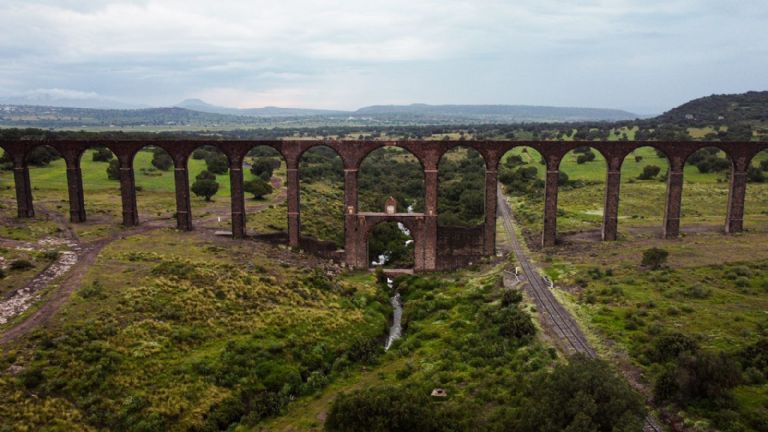 Acueducto en Edomex