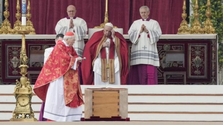 Funeral Benedicto XVI: El Papa Francisco da el último adiós; fue sepultado en la cripta de Juan Pablo II