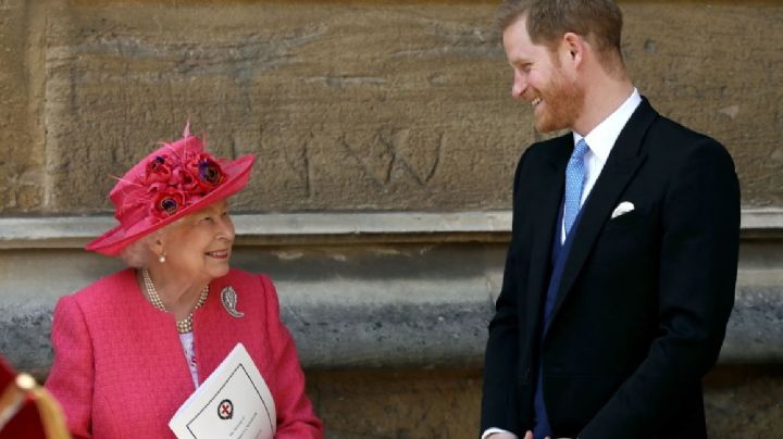 Los ataques dl Príncipe Harry a la corona habrían causado daños en la salud de Isabel II